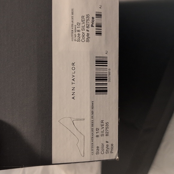 NWT Silver Sparkle Glitter Ann Taylor Pump - Picture 5 of 9